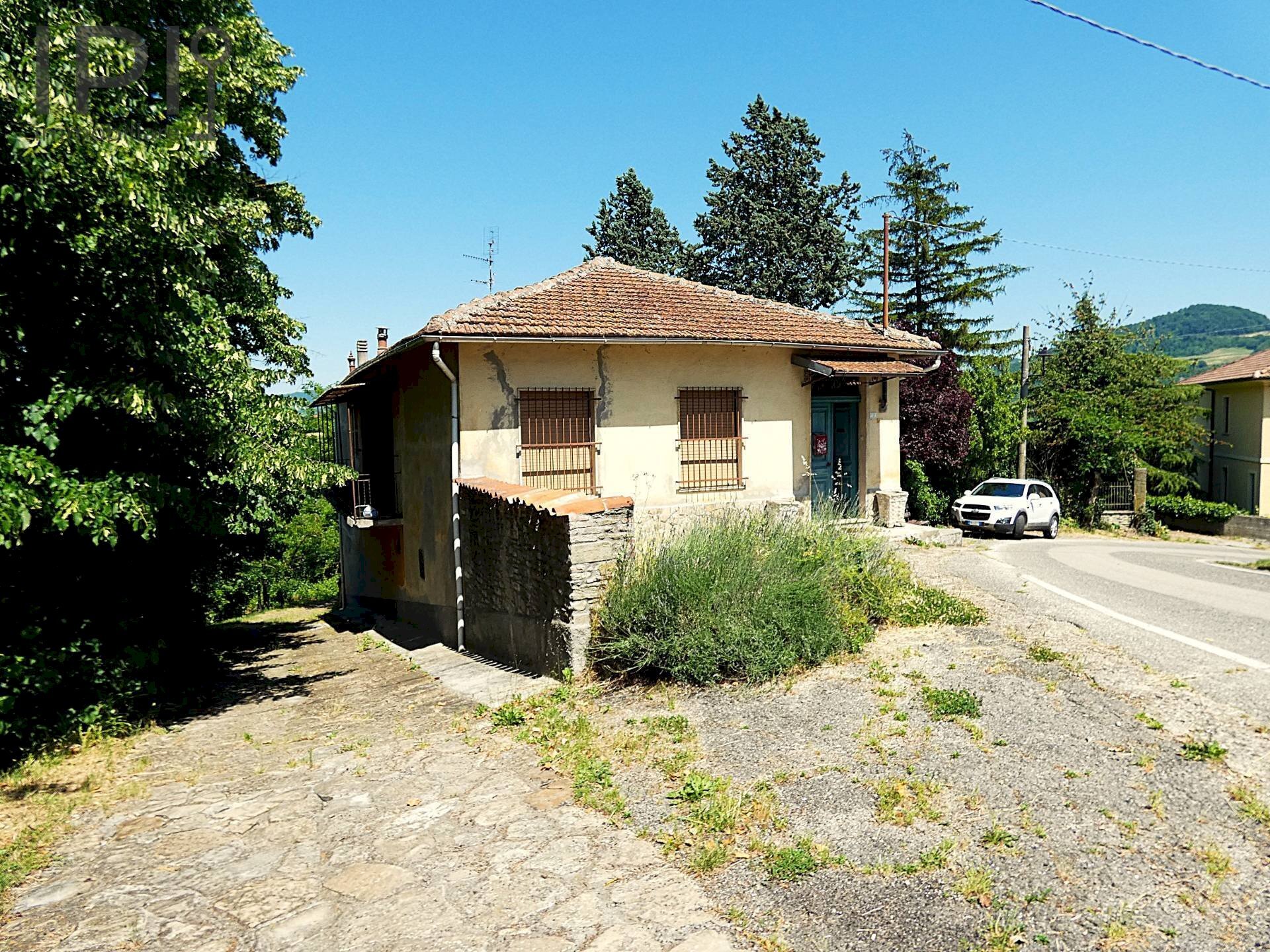 Foto 1 - Independent house viale pietro porro
 
5, Mombaldone - photo 1