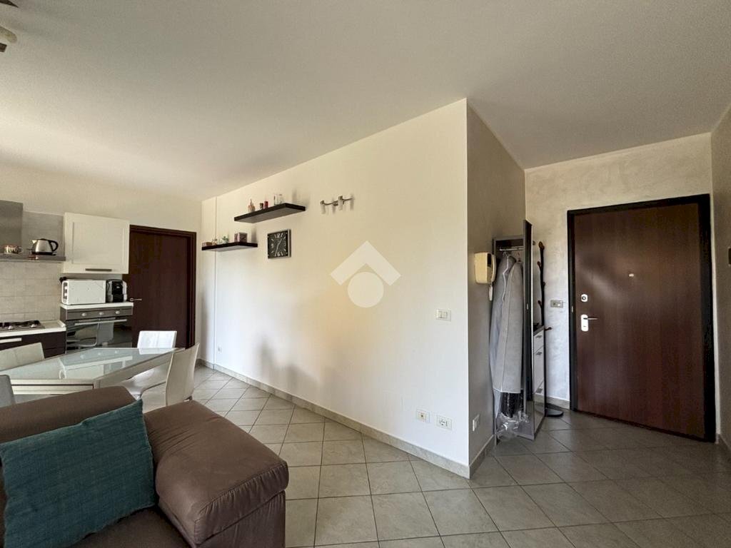 Two-room apartment Via Paolo Borsellino, Chivasso - photo 3