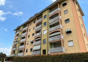 Appartamento Via Paolo Borsellino, Chivasso - foto 1