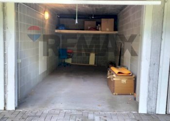 Parcheggio - Box Via Umberto Pellegrini
 
8, Rho - photo 1