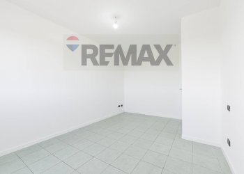 CAMERA 2 - Three-room apartment via sandro pertini
 
48, Settala - photo 22