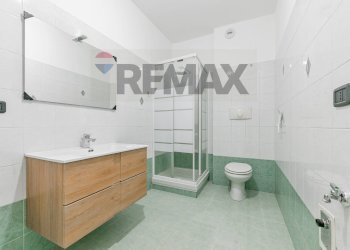 Bagno - Three-room apartment via sandro pertini
 
48, Settala - photo 24
