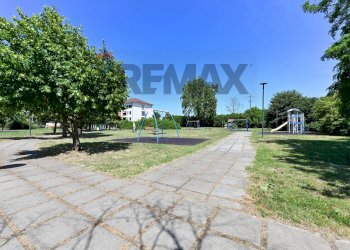 Giardino - Three-room apartment via sandro pertini
 
48, Settala - photo 27