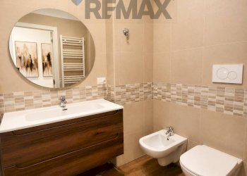 Bagno - Quadrilocale Via Principe Amedeo
 
407, Bari - foto 24