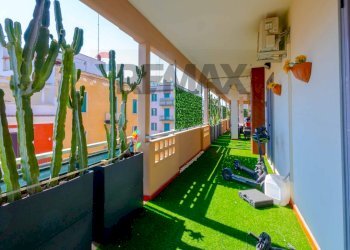Terrazza - Appartamento Via Generale De Bernardis
 
19, Bari - foto 20