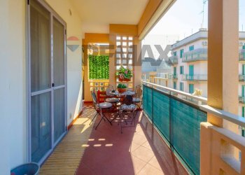 Balcone - Appartamento Via Generale De Bernardis
 
19, Bari - foto 22