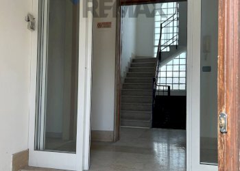 Ricezione / Lobby - Appartamento Via Michele Cifarelli
28, Bari - foto 4