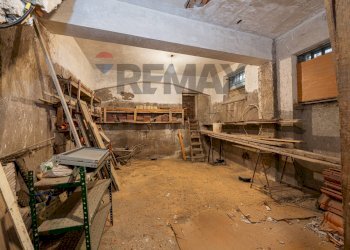 Cantina - Three-room apartment PIAZZA GIOSUE' CARDUCCI
1, Monterotondo - photo 27