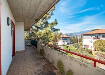 Balcone - Apartment SP13
 
49, Motta Sant'Anastasia - photo 8