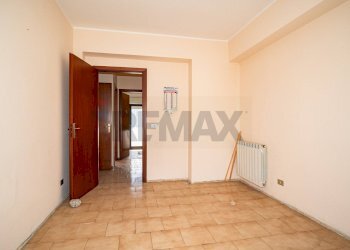 Stanza vuota - Apartment SP13
 
49, Motta Sant'Anastasia - photo 19