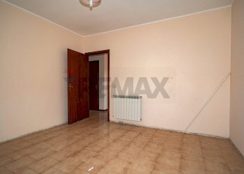 Stanza vuota - Apartment SP13
 
49, Motta Sant'Anastasia - photo 22