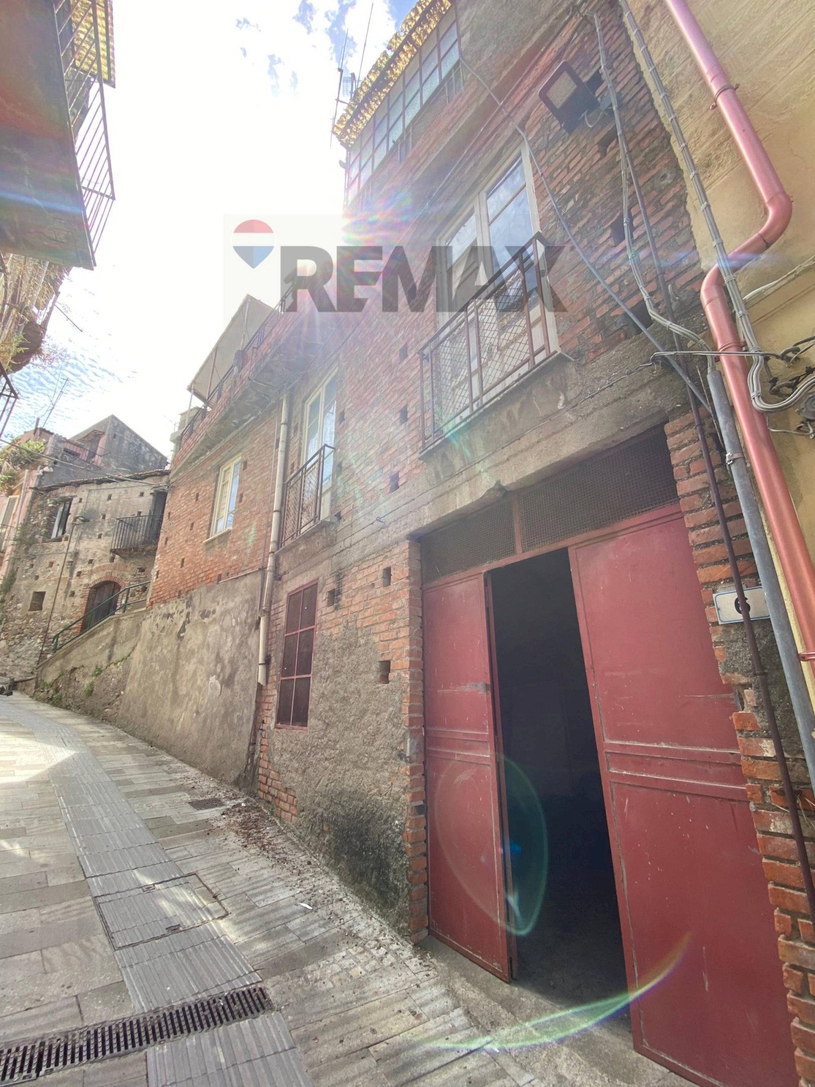 Edificio all\'aperto - Casa semi indipendente Via Misericordia
2, Gualtieri Sicaminò - foto 3