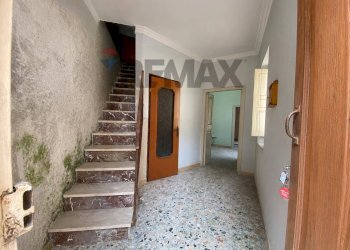 Scale - Semi-detached house Via Misericordia
 
2, Gualtieri Sicaminò - photo 7