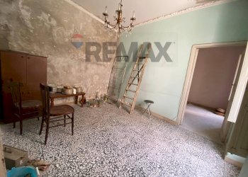 Sala da pranzo - Semi-detached house Via Misericordia
 
2, Gualtieri Sicaminò - photo 8