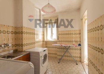 Lavanderia - Casa indipendente Via San Giovanni Battista
 
32, Caltagirone - foto 13