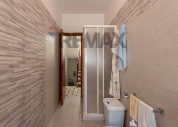 Bagno - Casa indipendente Via San Giovanni Battista
 
32, Caltagirone - foto 14
