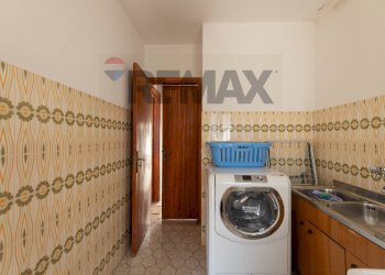 Lavanderia - Casa indipendente Via San Giovanni Battista
 
32, Caltagirone - foto 21