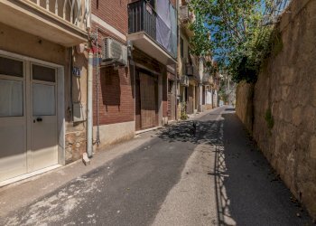 Edificio all\'aperto - Casa indipendente Via San Giovanni Battista
 
32, Caltagirone - foto 28