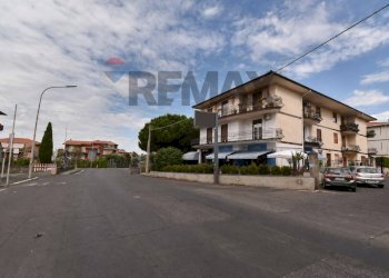 Edificio all\'aperto - Apartment Via Tremestieri
 
13/A, Mascalucia - photo 1