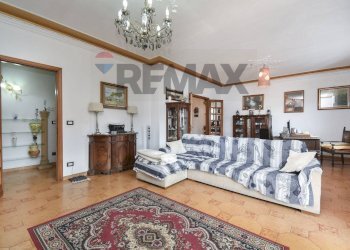 Soggiorno - Apartment Via Tremestieri
 
13/A, Mascalucia - photo 3