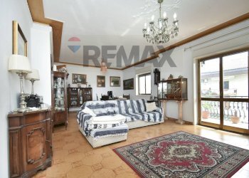 Soggiorno - Apartment Via Tremestieri
 
13/A, Mascalucia - photo 4