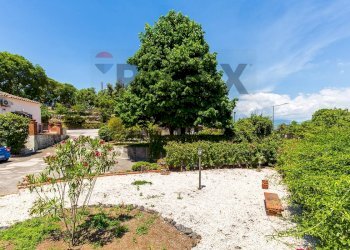 Giardino - Villa Via Umberto, San Gregorio di Catania - foto 6