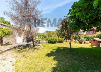 Giardino - Villa Via Umberto, San Gregorio di Catania - foto 11