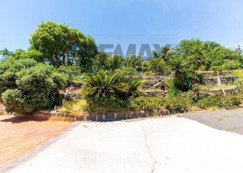 Giardino - Villa Via Umberto, San Gregorio di Catania - foto 14