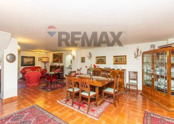 Sala da pranzo - Villa Via Umberto, San Gregorio di Catania - foto 31