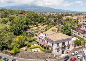 Edificio all\'aperto - Villa Via Umberto, San Gregorio di Catania - foto 135