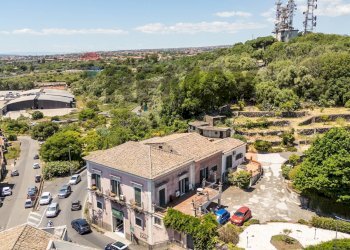 Edificio all\'aperto - Villa Via Umberto, San Gregorio di Catania - foto 137