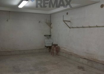 Parcheggio - Box Via Giovanni Pascoli
 
3, Caltagirone - photo 6
