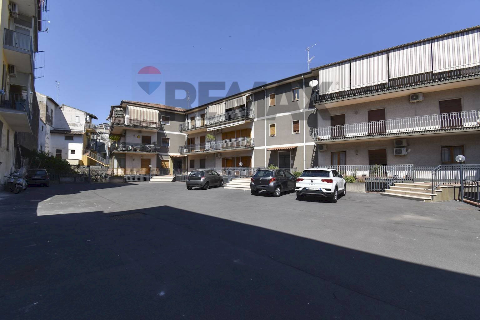 Edificio all\'aperto - Three-room apartment Via San Martino
16, Acireale - photo 2
