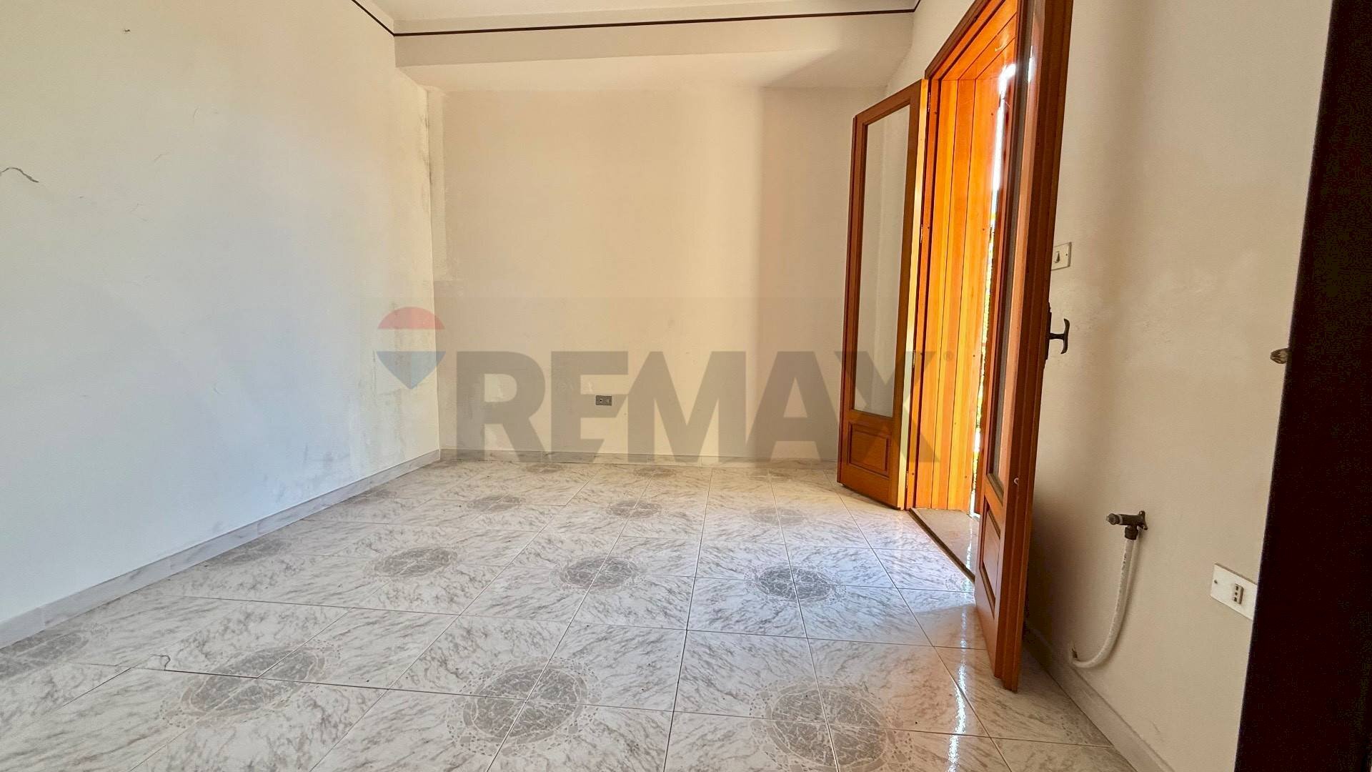 Stanza vuota - Appartamento via Rossi
48, Zafferana Etnea - foto 2