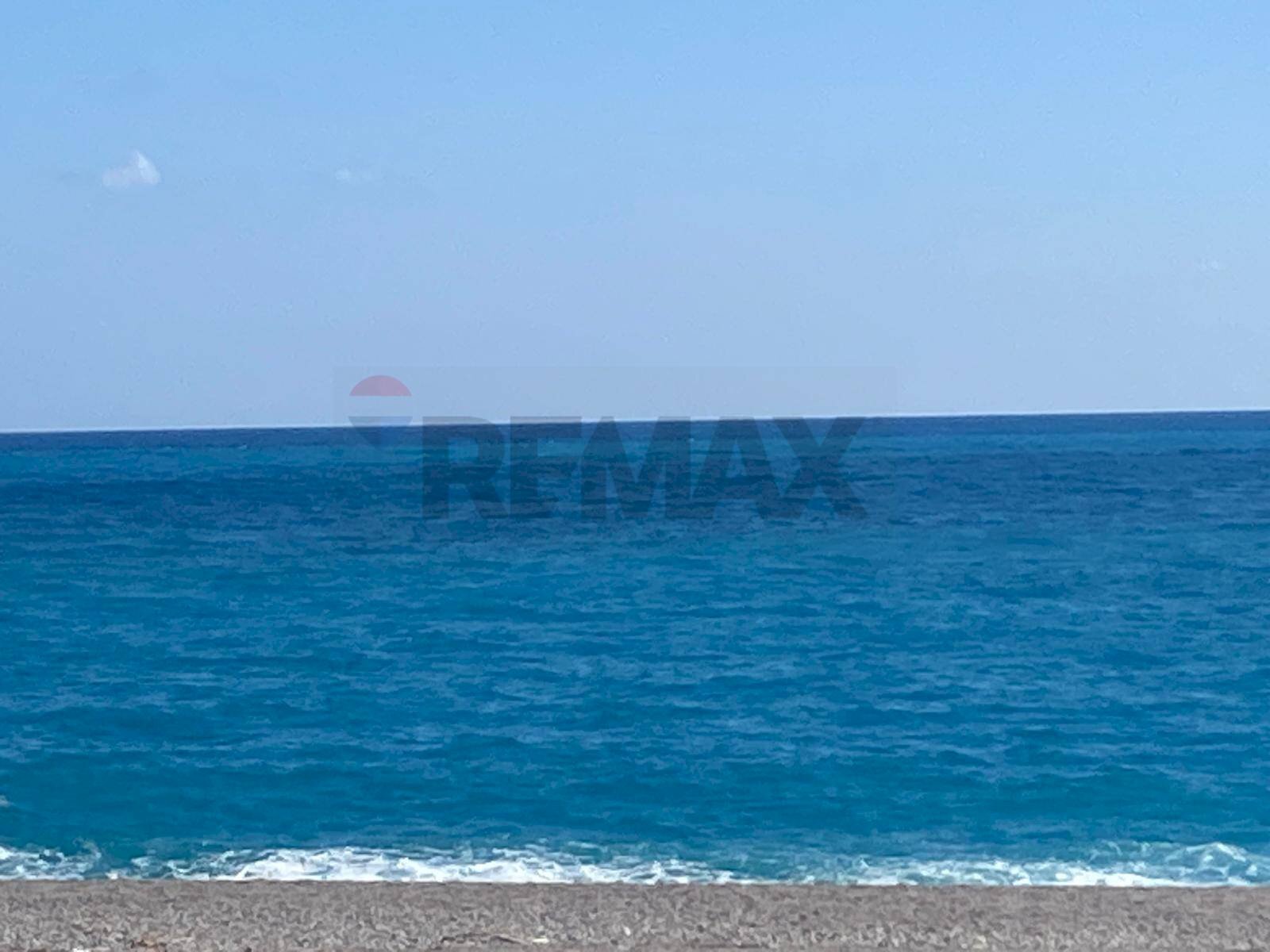 Vista dell\'acqua - Attic Via Spiaggia
 
117, Mascali - photo 1