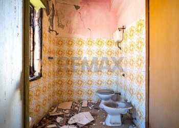 Bagno - Appartamento Via Vasco Pratolini, Belpasso - foto 52