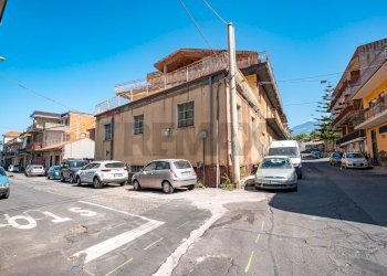 Edificio all\'aperto - Appartamento Via Vasco Pratolini
 
snc, Belpasso - foto 1