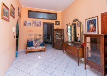Soggiorno - Casa indipendente Via Sebastiano Catania
 
286, Catania - foto 5