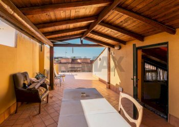 Terrazza - Casa indipendente Via Sebastiano Catania
 
286, Catania - foto 30