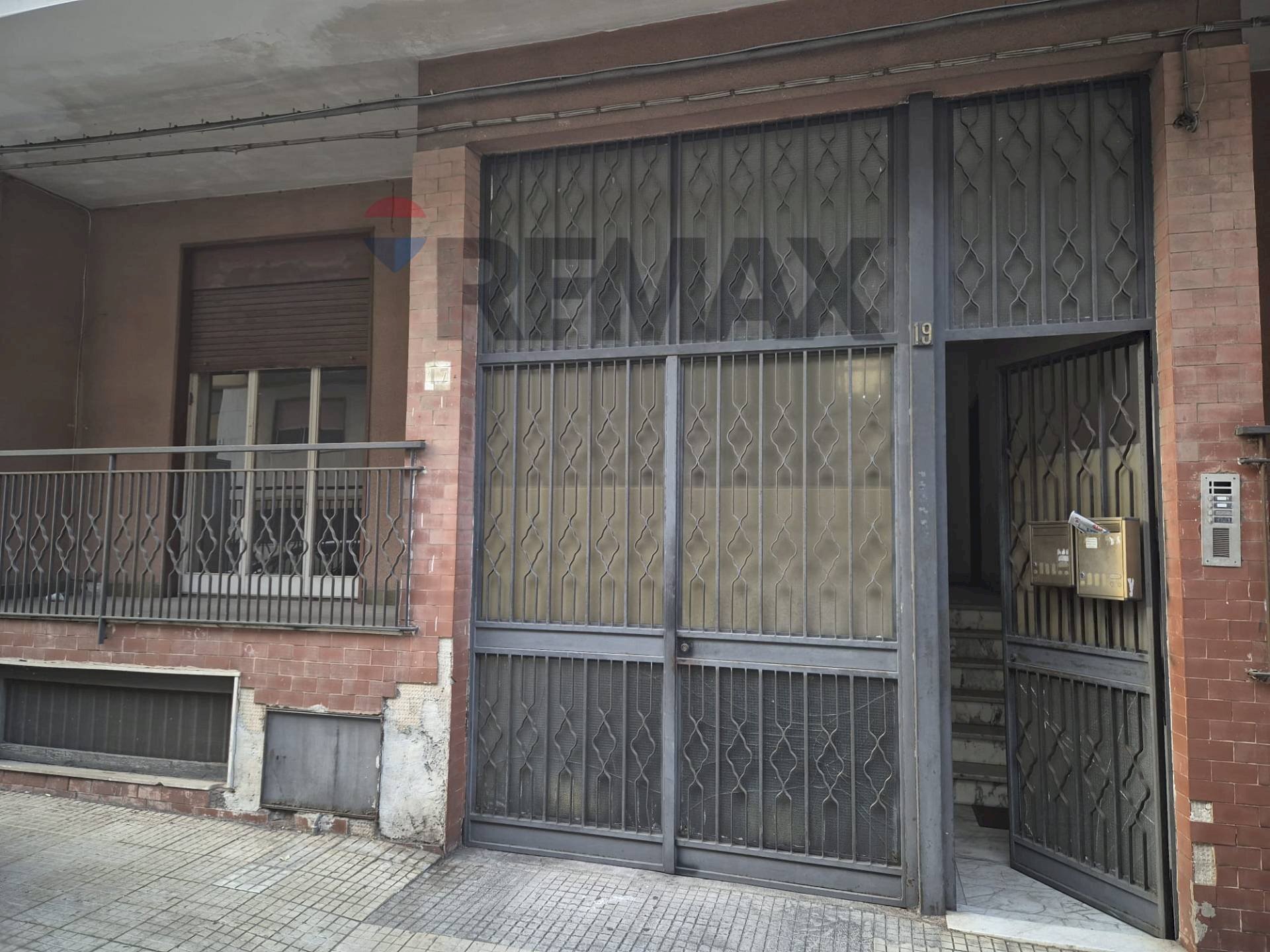Edificio all\'aperto - Quadrilocale Via Nazario Sauro
 
19, Aci Castello - foto 1