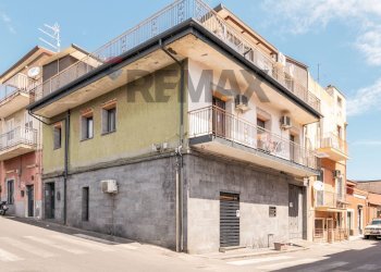 Edificio all\'aperto - Quadrilocale Via Erasmo Marotta
 
8, Catania - foto 29