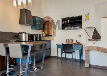 Cucina - Appartamento Piazza San Nicolò
 
23, Randazzo - foto 8