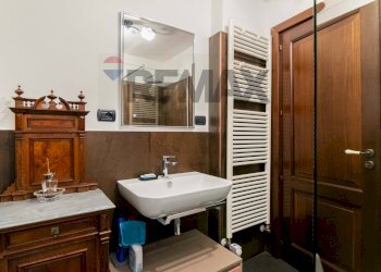 Bagno - Appartamento Piazza San Nicolò
 
23, Randazzo - foto 23