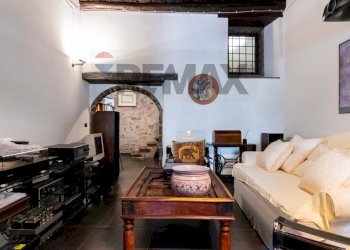Soggiorno - Appartamento Piazza San Nicolò
 
23, Randazzo - foto 25