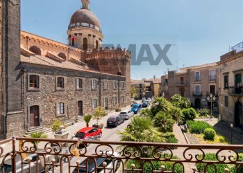 Edificio all\'aperto - Appartamento Piazza San Nicolò
 
23, Randazzo - foto 29