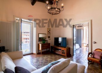 Soggiorno - Appartamento Piazza San Nicolò
 
23, Randazzo - foto 33
