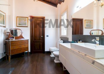 Bagno - Appartamento Piazza San Nicolò
 
23, Randazzo - foto 46
