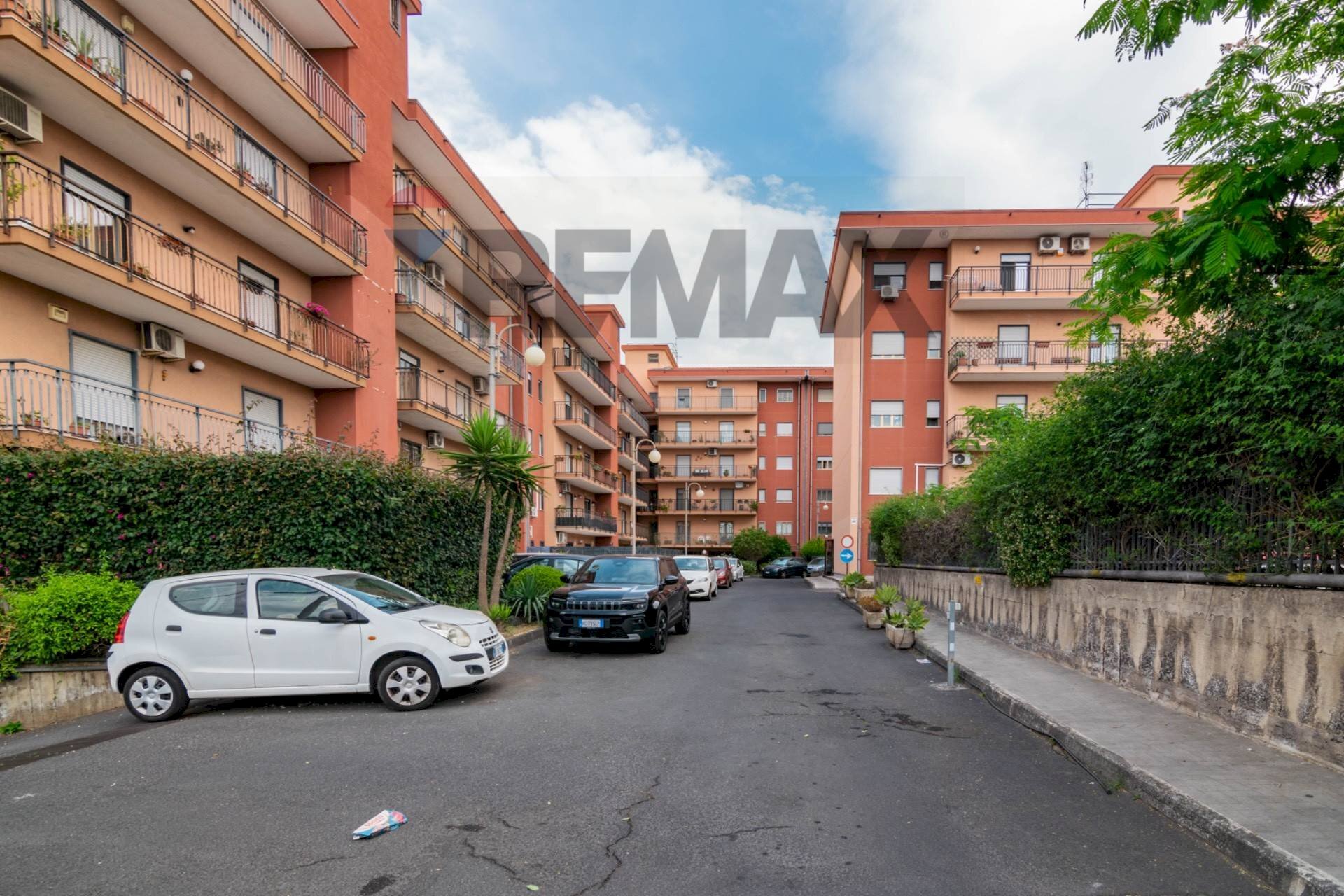 Edificio all\'aperto - Appartamento Viale Benedetto Croce
14, Catania - foto 2