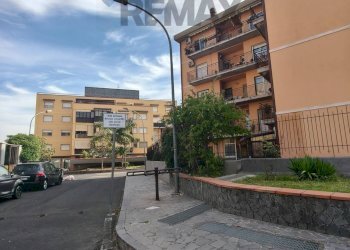 Edificio all\'aperto - Trilocale Via Del Potatore
 
56, Catania - foto 5
