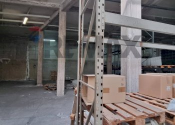 Dispensa di stoccaggio - Shed Via Giosuè Carducci
6, Motta Sant'Anastasia - photo 12